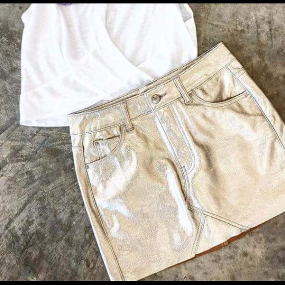 Metallic gold skirt size small